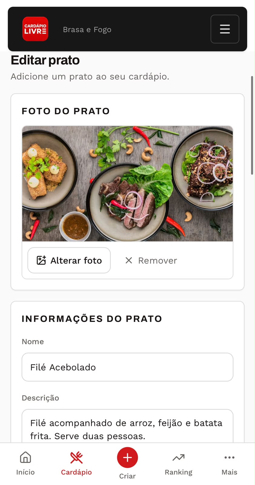 Cardápio digital aberto no celular